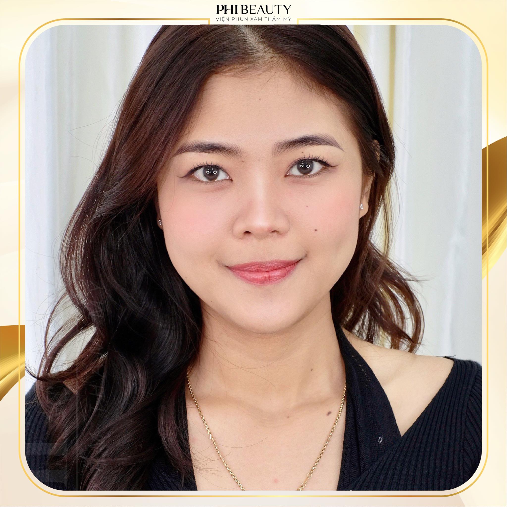 Kết quả xóa xăm chân mày và làm lại mày mới tự nhiên tại Phi Beauty.